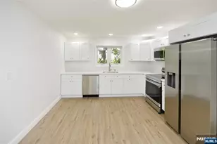 385 Goffle Road 1st Floor, Ridgewood, NJ 07450 - Photo 5