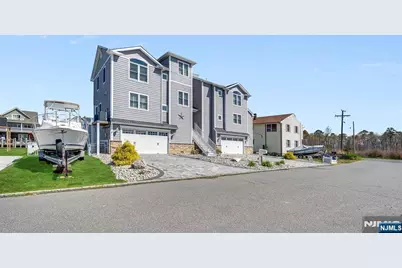 6 Capstan Road, Ocean Gate, NJ 08758 - Photo 1