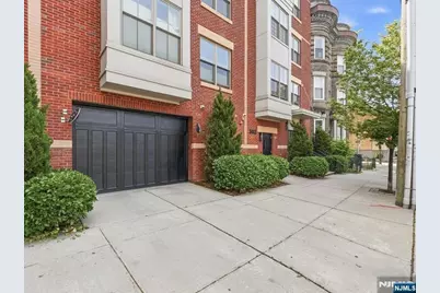 302 Palisade Avenue 404 #404, Jersey City, NJ 07307 - Photo 29