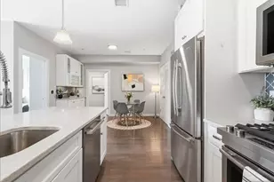 302 Palisade Ave 404, Jersey City, NJ 07307 - Photo 5