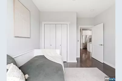302 Palisade Avenue 404 #404, Jersey City, NJ 07307 - Photo 11