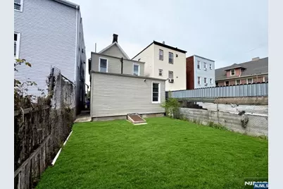 231 Clark Place, Elizabeth, NJ 07206 - Photo 19