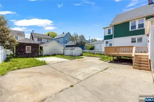 103 Bergen Ave, Clifton, NJ 07011 - Photo 23