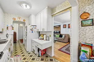 82 Seminary St, Bergenfield, NJ 07621 - Photo 9