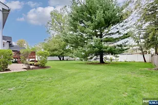 222 Merritt Dr, Oradell, NJ 07649 - Photo 41