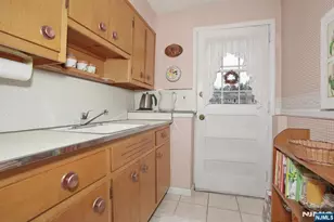 222 Merritt Dr, Oradell, NJ 07649 - Photo 13
