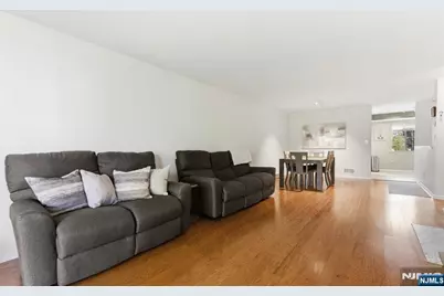 3711 Mark Twain Way, Mahwah, NJ 07430 - Photo 7