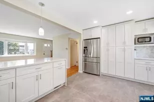 262 James St, Bogota, NJ 07603 - Photo 7