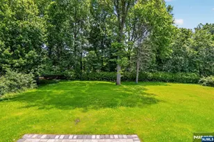 81 Ridge Dr, Livingston, NJ 07039 - Photo 17