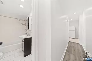 130 Park Ave 1R, Englewood, NJ 07631 - Photo 15