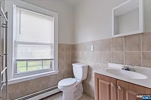 580 Hunterdon St, Newark, NJ 07108 - Photo 15