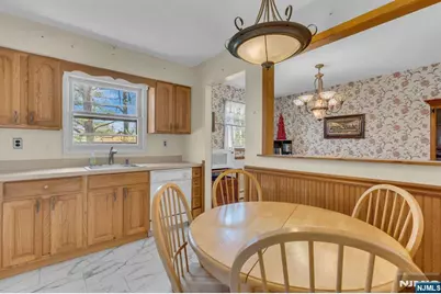 307 Santa Fe Trail, Hopatcong, NJ 07843 - Photo 13