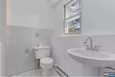 307 Santa Fe Trail, Hopatcong, NJ 07843 - Photo 27