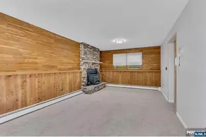 307 Santa Fe Trail, Hopatcong, NJ 07843 - Photo 25