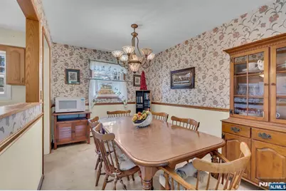 307 Santa Fe Trail, Hopatcong, NJ 07843 - Photo 7