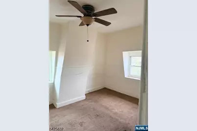 38 Emmet Street, Newark, NJ 07114 - Photo 7