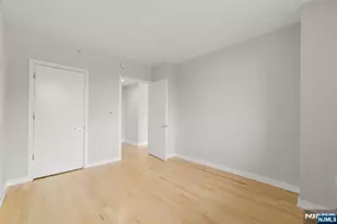 310 Hudson Park 310, Edgewater, NJ 07020 - Photo 23