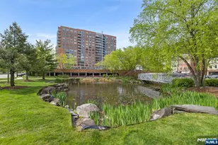 310 Hudson Park 310, Edgewater, NJ 07020 - Photo 31