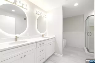 310 Hudson Park 310, Edgewater, NJ 07020 - Photo 19