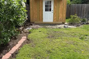 157 Queen St, Bergenfield, NJ 07621 - Photo 25
