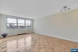 2000 Linwood Ave 7N, Fort Lee, NJ 07024 - Photo 3