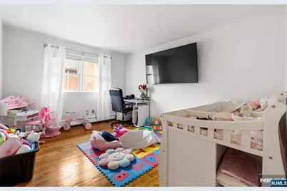 2453 1st Street, Fort Lee, NJ 07024 - Photo 29