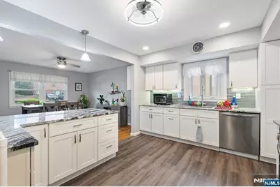 2453 1st Street, Fort Lee, NJ 07024 - Photo 11