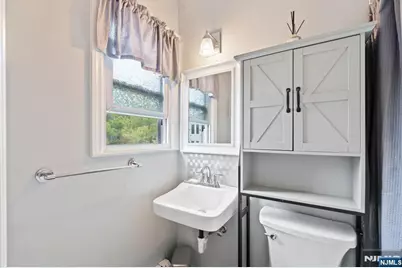 2453 1st Street, Fort Lee, NJ 07024 - Photo 19