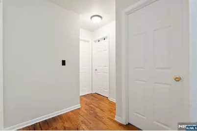 2453 1st Street, Fort Lee, NJ 07024 - Photo 23