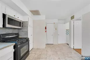 183 Devon St, Kearny, NJ 07032 - Photo 13