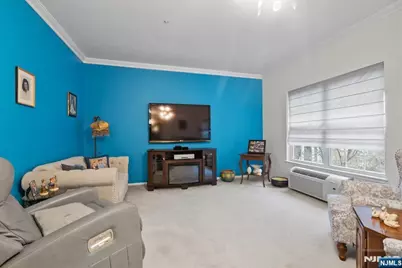 2 Richmond Road 306 #306, West Milford, NJ 07480 - Photo 5