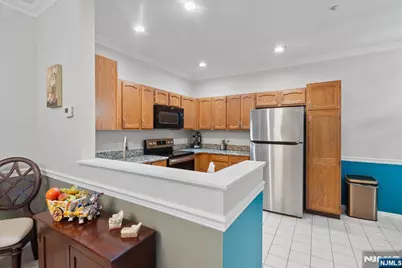 2 Richmond Road 306 #306, West Milford, NJ 07480 - Photo 31