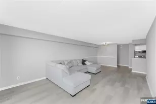 250 Gorge 21E, Cliffside Park, NJ 07010 - Photo 3