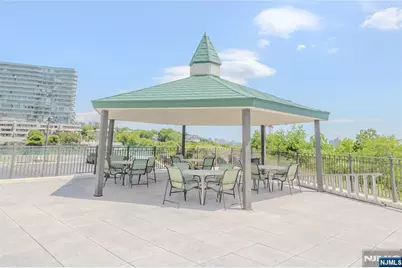 250 Gorge 21E #21E, Cliffside Park, NJ 07010 - Photo 37