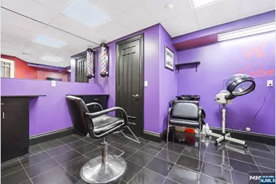 305 Blauvelt Court, Paramus, NJ 07652 - Photo 41