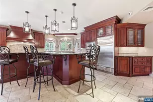 305 Blauvelt Ct, Paramus, NJ 07652 - Photo 19