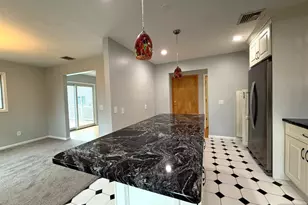 44 Willow Wood Ct 1, East Rutherford, NJ 07073 - Photo 7