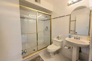 307 Center St, Englewood Cliffs, NJ 07632 - Photo 31