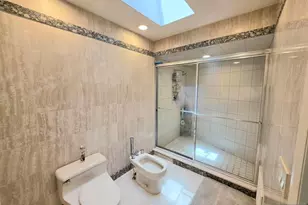 307 Center St, Englewood Cliffs, NJ 07632 - Photo 27