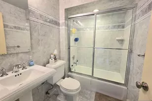 307 Center St, Englewood Cliffs, NJ 07632 - Photo 29