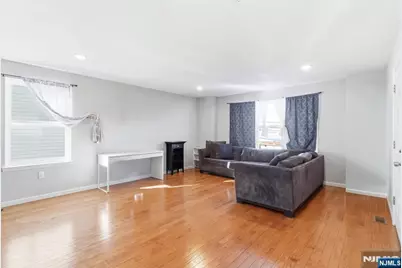301 N 13th Street, Newark, NJ 07107 - Photo 3