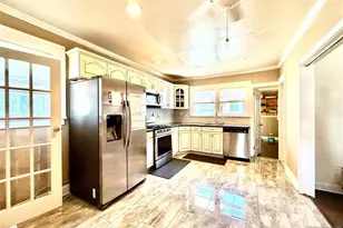 10-01 Berdan Ave, Fair Lawn, NJ 07410 - Photo 11