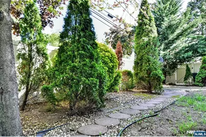 9 Thoma Avenue, Maywood, NJ 07607 - Photo 29