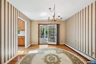 97 Erie Ave, Midland Park, NJ 07432 - Photo 9