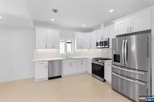 80 Union Pl, Ridgefield Park, NJ 07660 - Photo 19