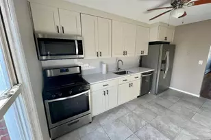 26 Clinton 9, Belleville, NJ 07109 - Photo 3