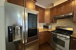 255 Laird Ave 6, Cliffside Park, NJ 07010 - Photo 11