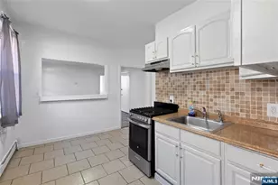 676 Chestnut 2, Kearny, NJ 07032 - Photo 15
