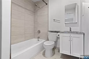 676 Chestnut 2, Kearny, NJ 07032 - Photo 19