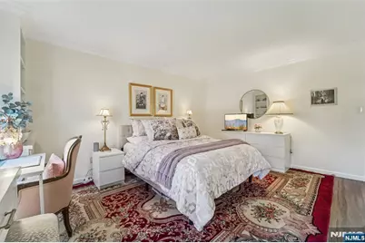 22 Eakens Court, Mahwah, NJ 07430 - Photo 21